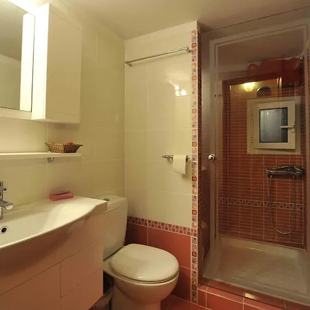 Apartman Livas Rooftop Seaview *