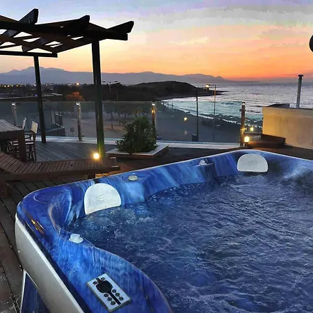 Livas Rooftop Seaview