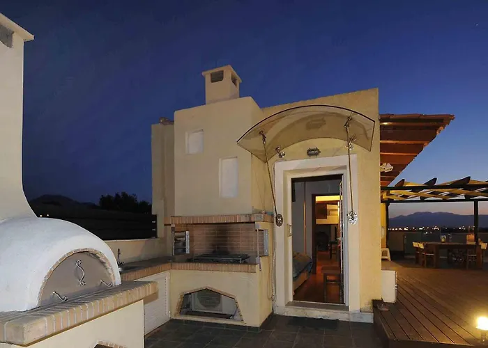 Livas Rooftop Seaview *